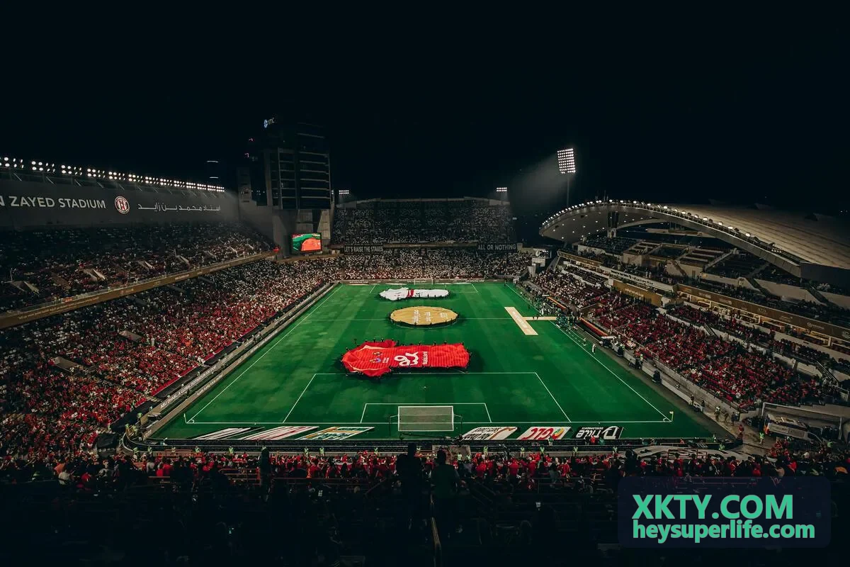 XKTY.COM 企业服务方案主视觉